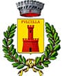 Stemma con uno scudo giallo raffigurante una torre rossa con sopra la scritta POLCENIGO, circondato da rami verdi e dorati e sormontato da una corona grigia.